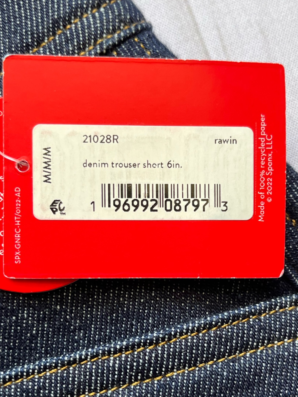 New women’s Spanx dark wash denim pull on trouser short. Size medium. - Picture 8 of 13